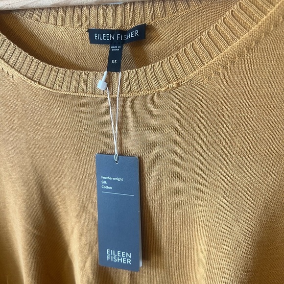 BNWT Eileen Fisher Splitback Scoop Neck Cotton Silk Sweater Top Size XS Ochre - Picture 4 of 10